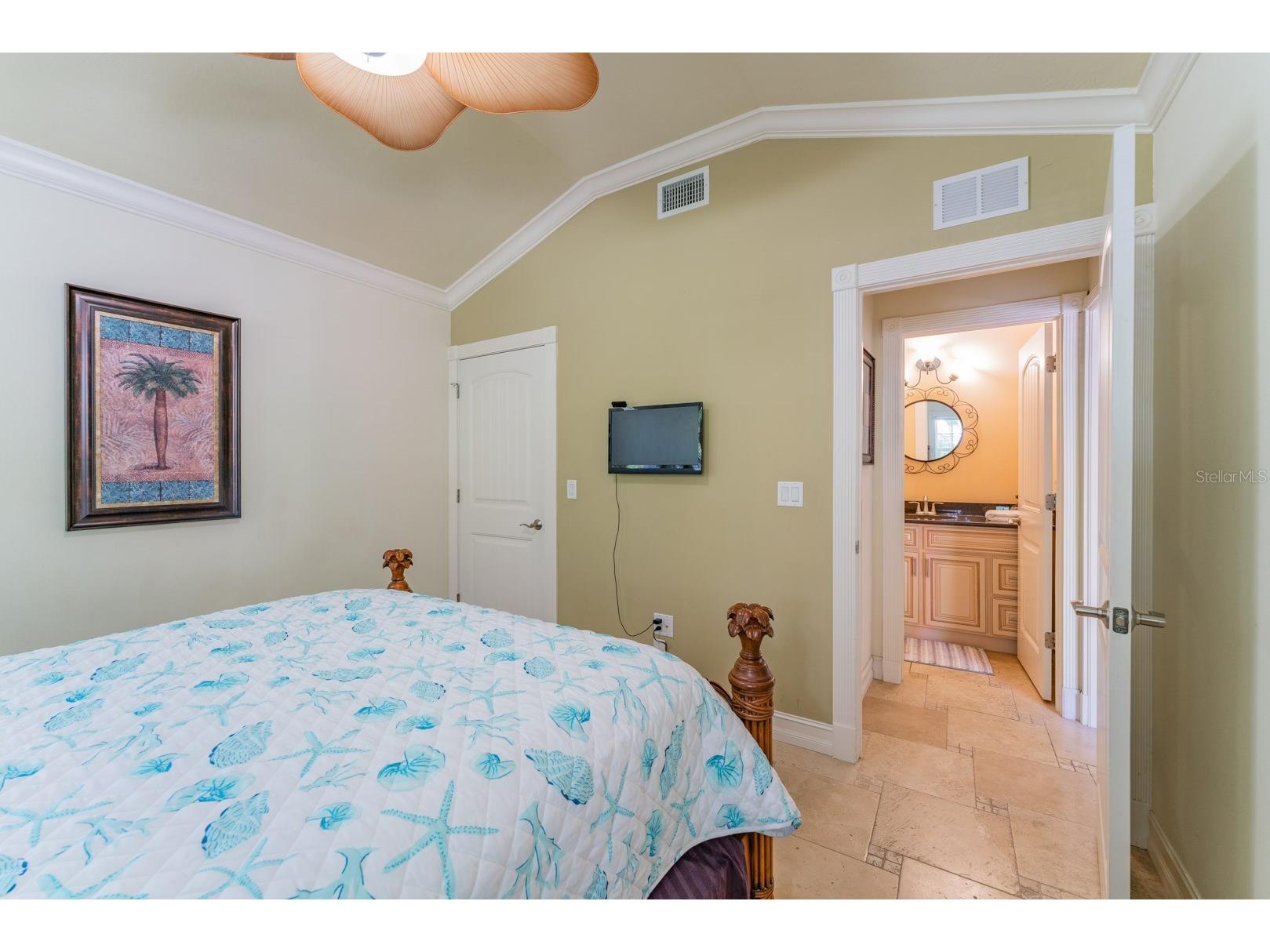 201 54th Street Holmes Beach FL 34217 TB8480803 image68