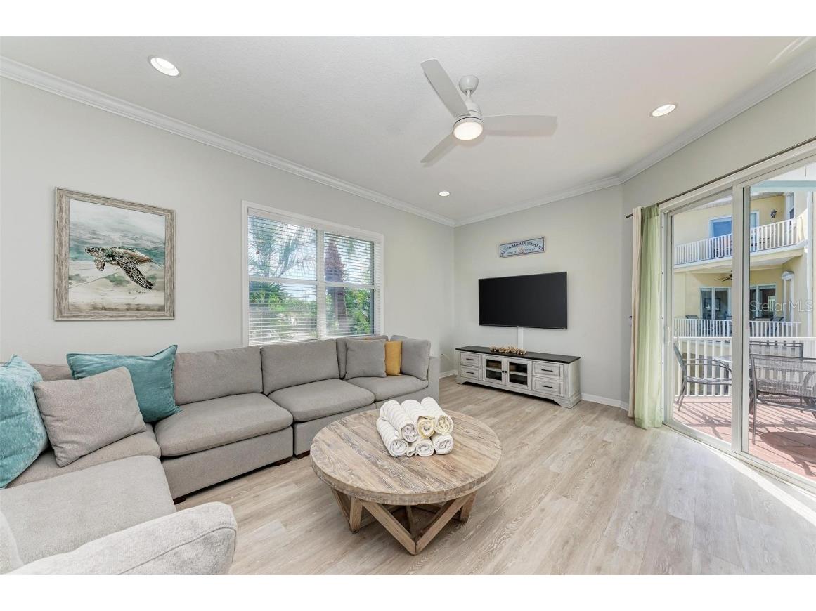 201 57th Street Holmes Beach FL 34217 A4673048 image10