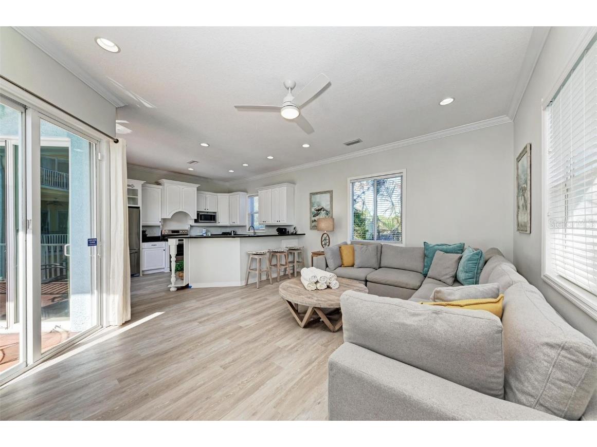 201 57th Street Holmes Beach FL 34217 A4673048 image11