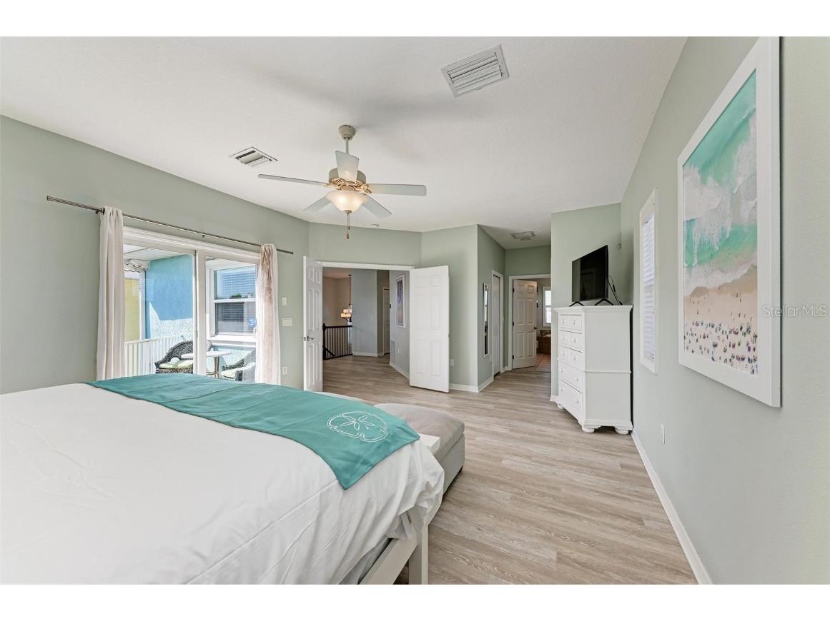 201 57th Street Holmes Beach FL 34217 A4673048 image24