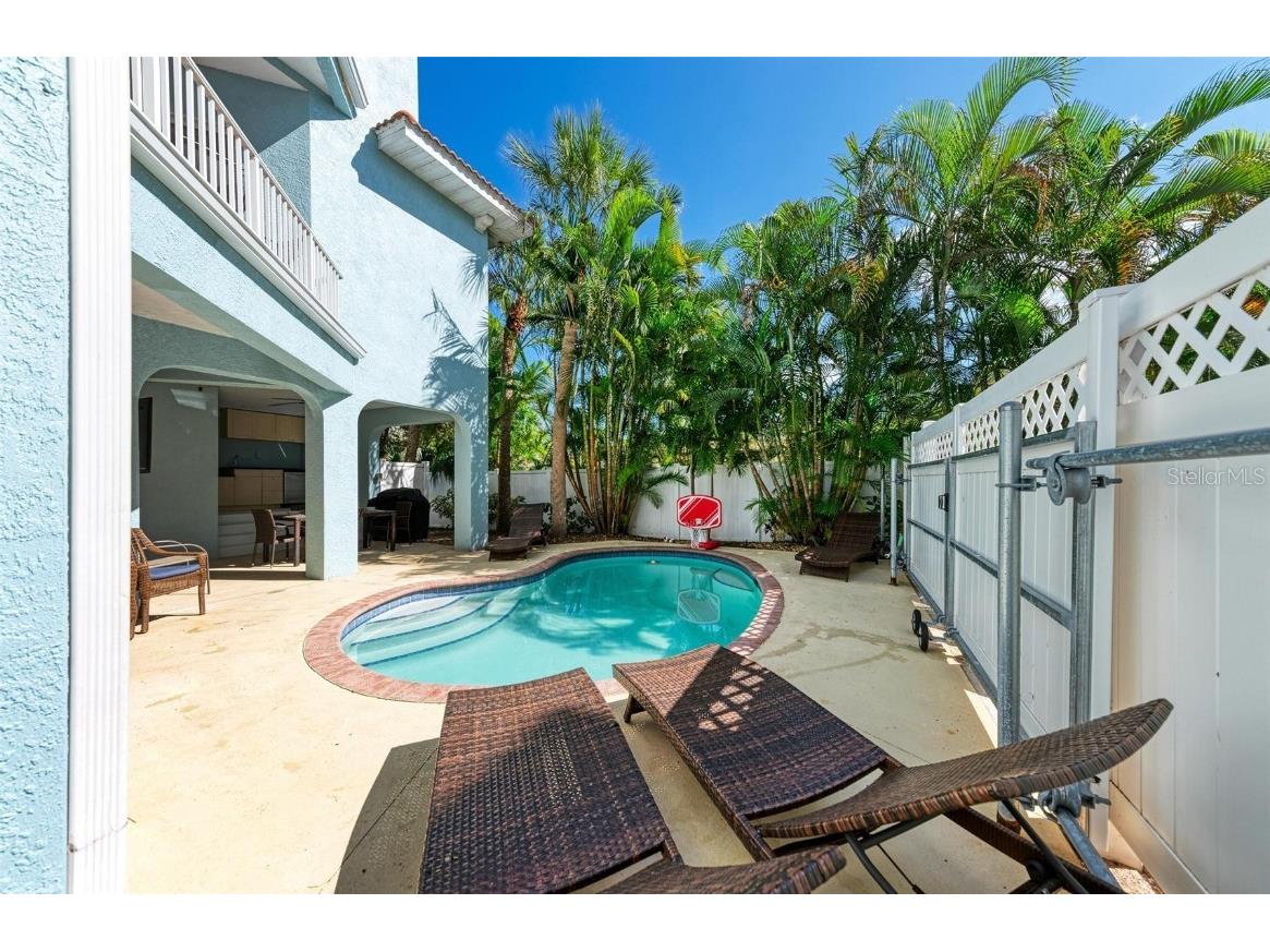 201 57th Street Holmes Beach FL 34217 A4673048 image37