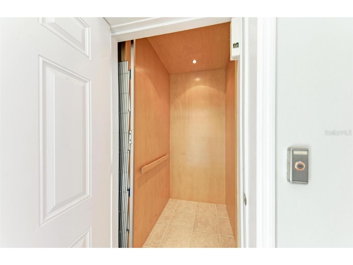 201 57th Street Holmes Beach FL 34217 A4673048 image39