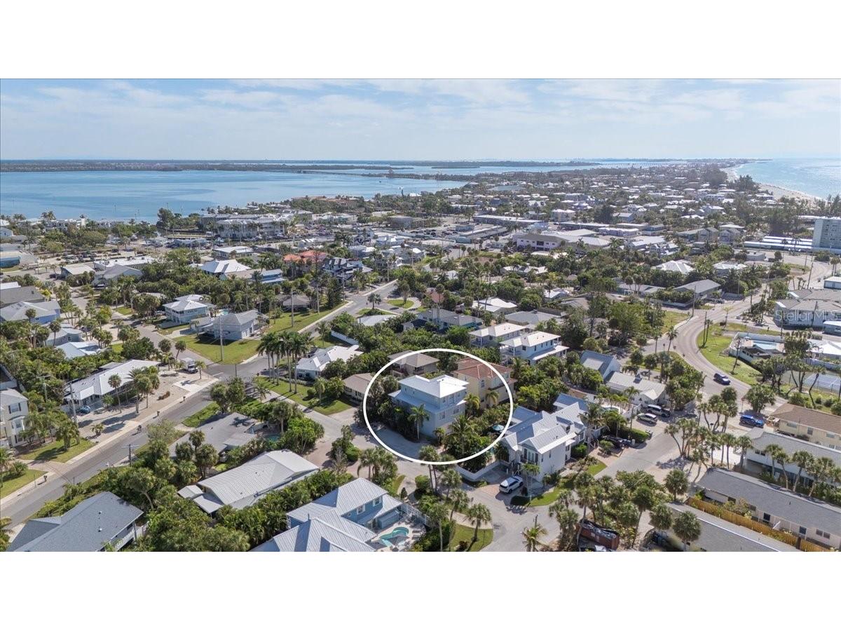 201 57th Street Holmes Beach FL 34217 A4673048 image43