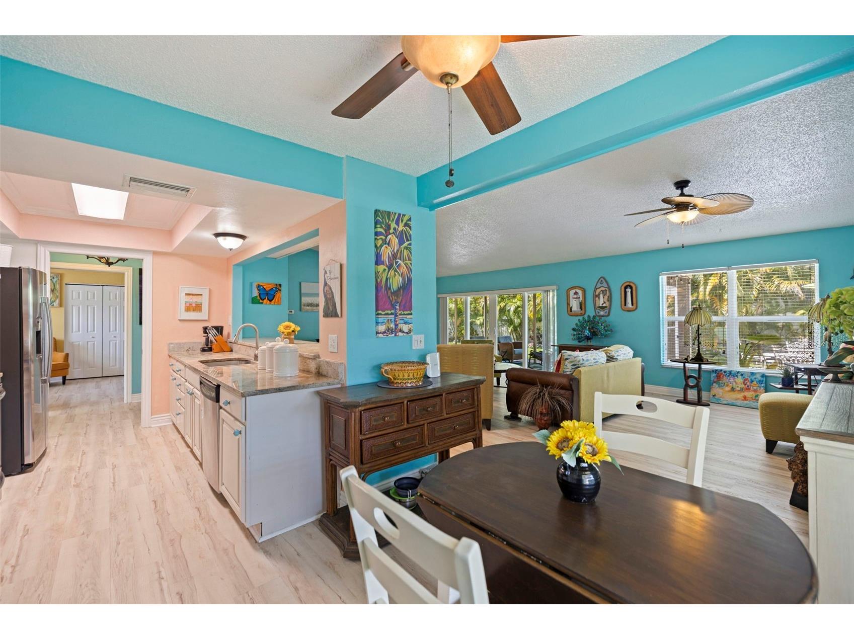 201 58th Avenue S Saint Petersburg FL 33705 TB8506374 image13