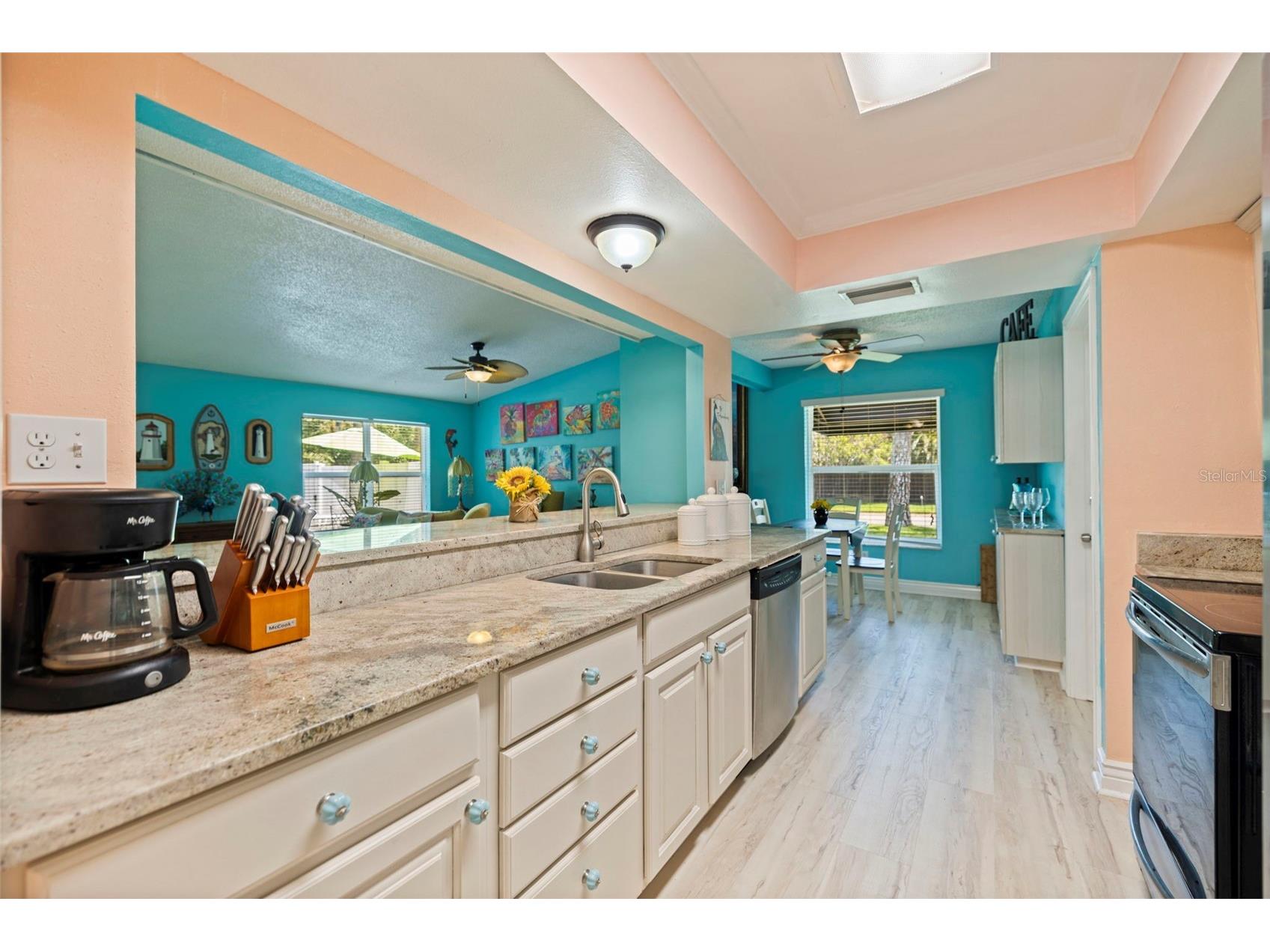 201 58th Avenue S Saint Petersburg FL 33705 TB8506374 image15
