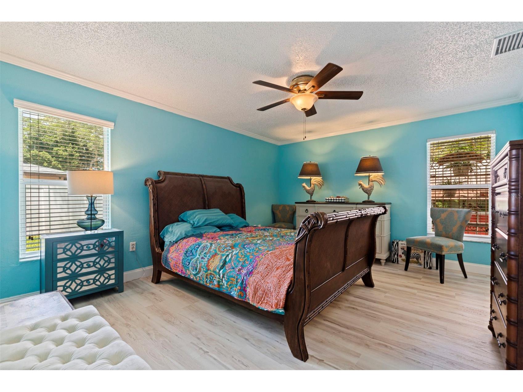 201 58th Avenue S Saint Petersburg FL 33705 TB8506374 image19