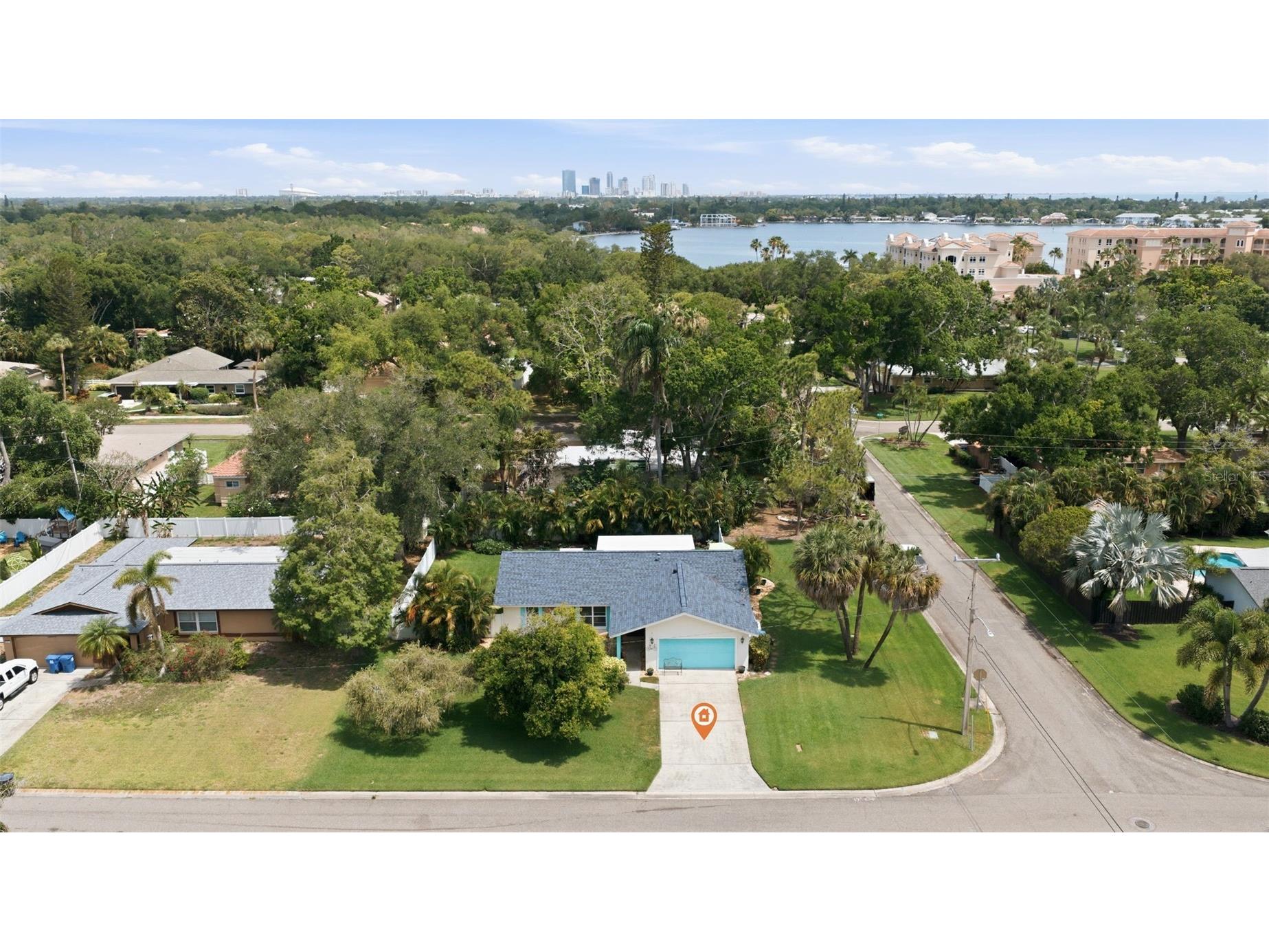 201 58th Avenue S Saint Petersburg FL 33705 TB8506374 image42