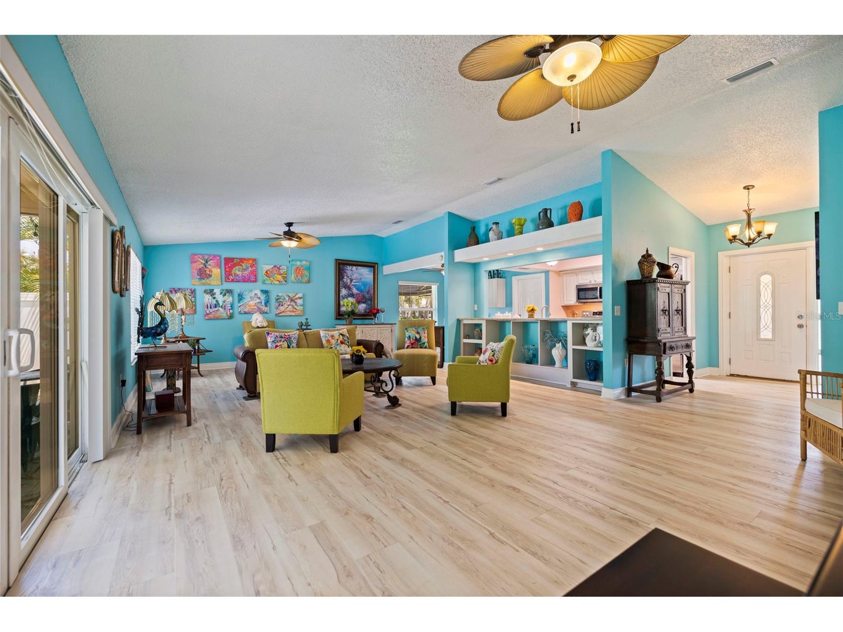 201 58th Avenue S Saint Petersburg FL 33705 TB8506374 image6
