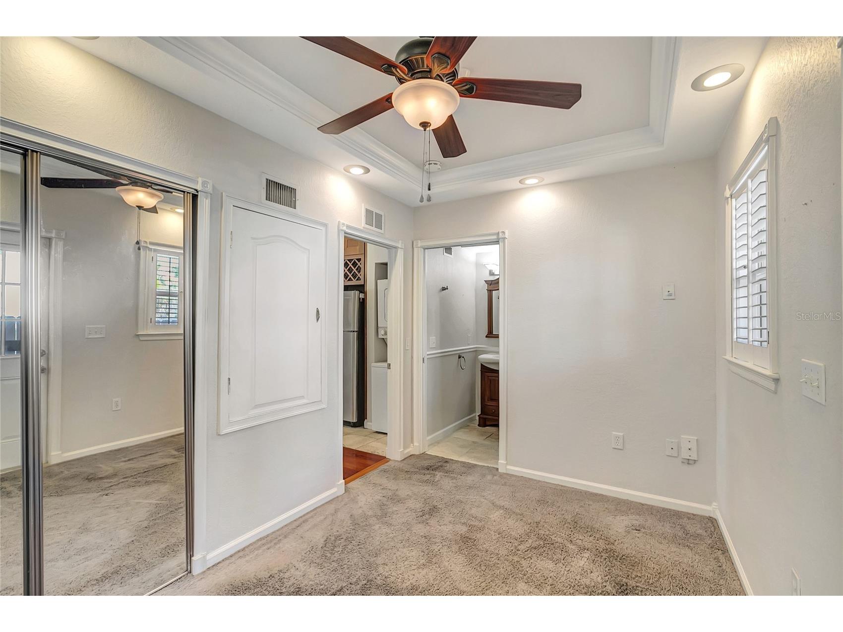 201 6th Street S #102 Saint Petersburg FL 33701 TB8517191 image10