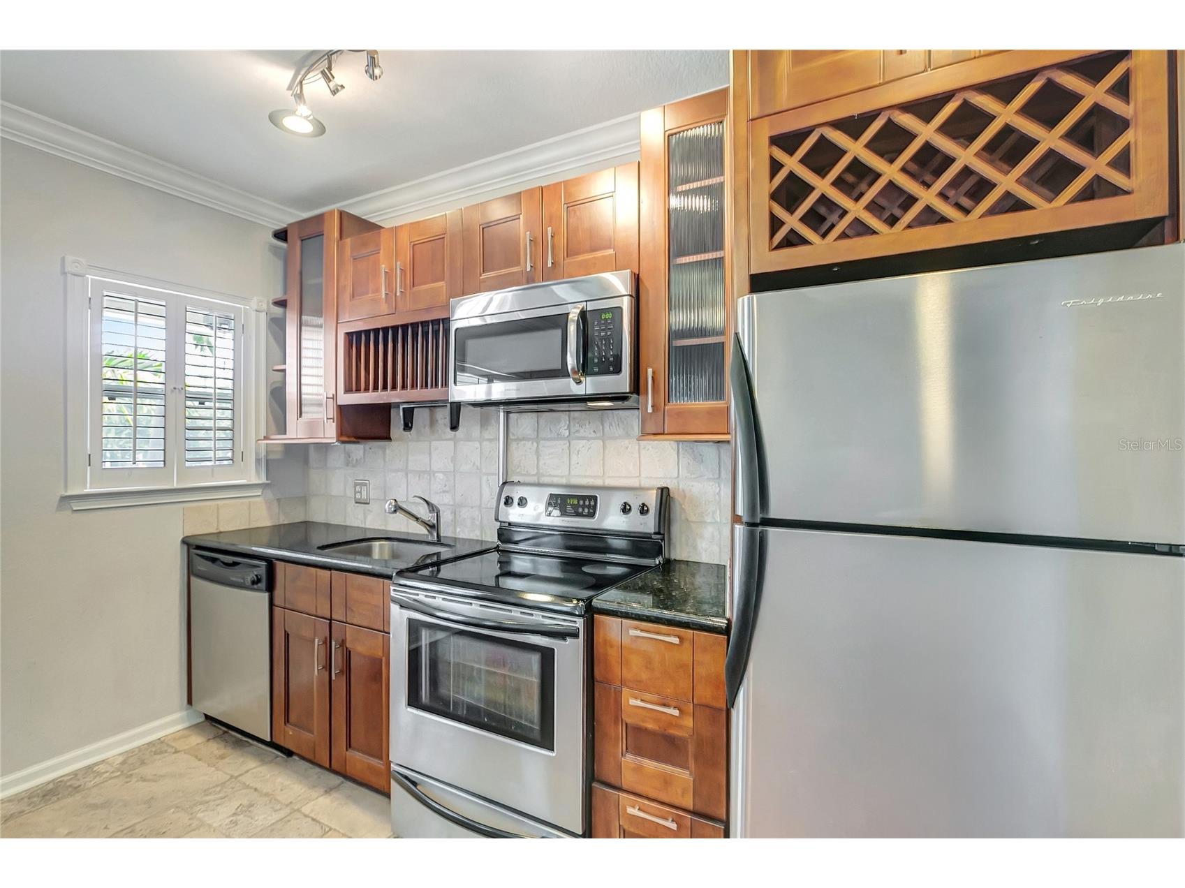 201 6th Street S #102 Saint Petersburg FL 33701 TB8517191 image13