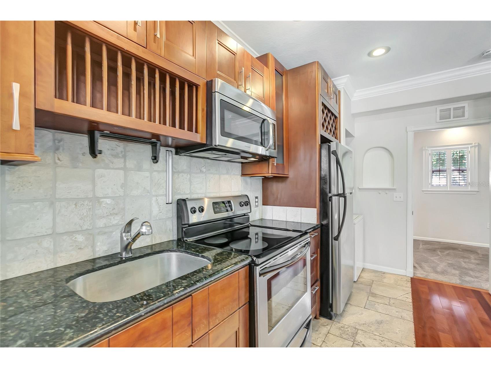 201 6th Street S #102 Saint Petersburg FL 33701 TB8517191 image16