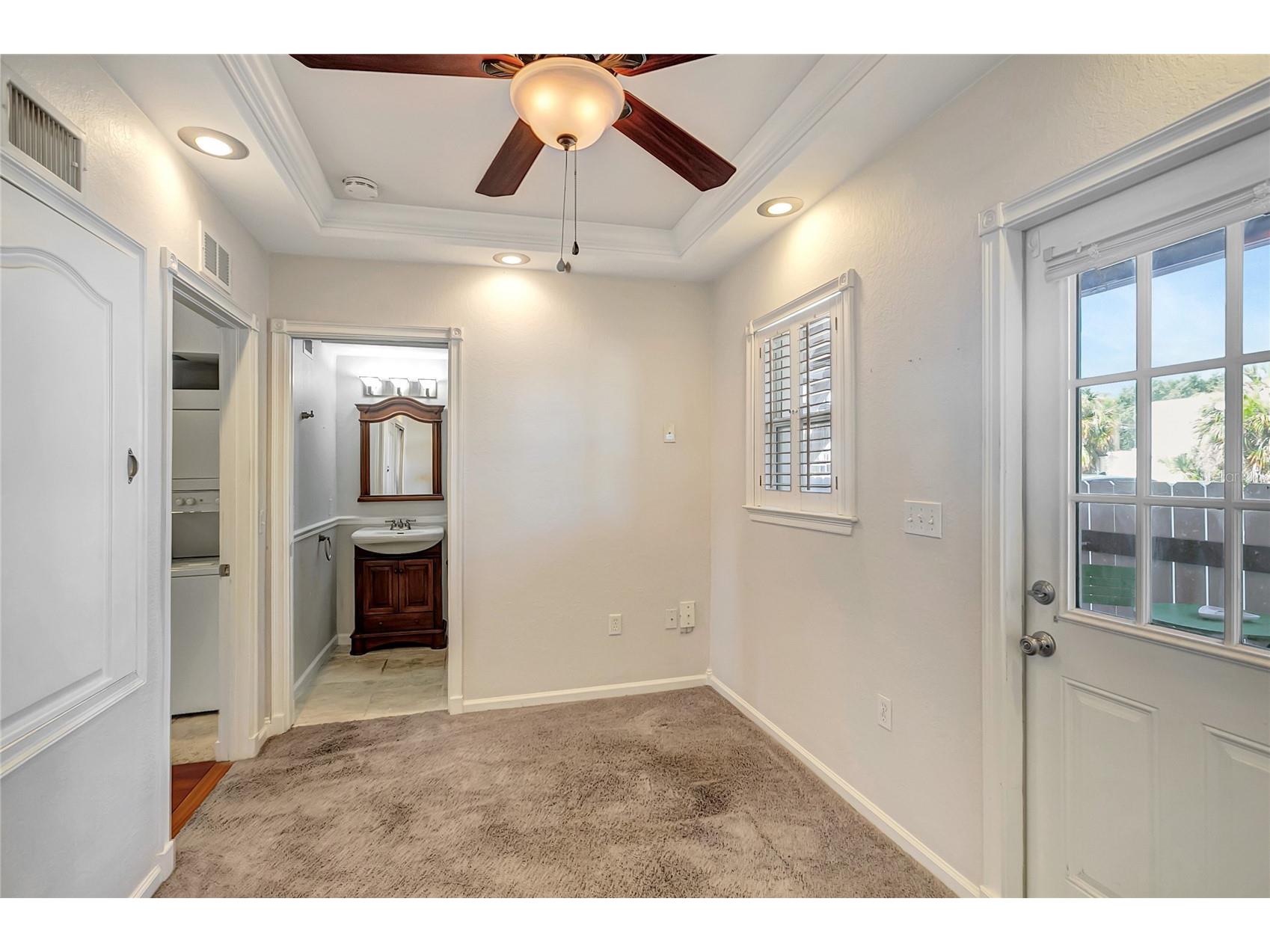 201 6th Street S #102 Saint Petersburg FL 33701 TB8517191 image19