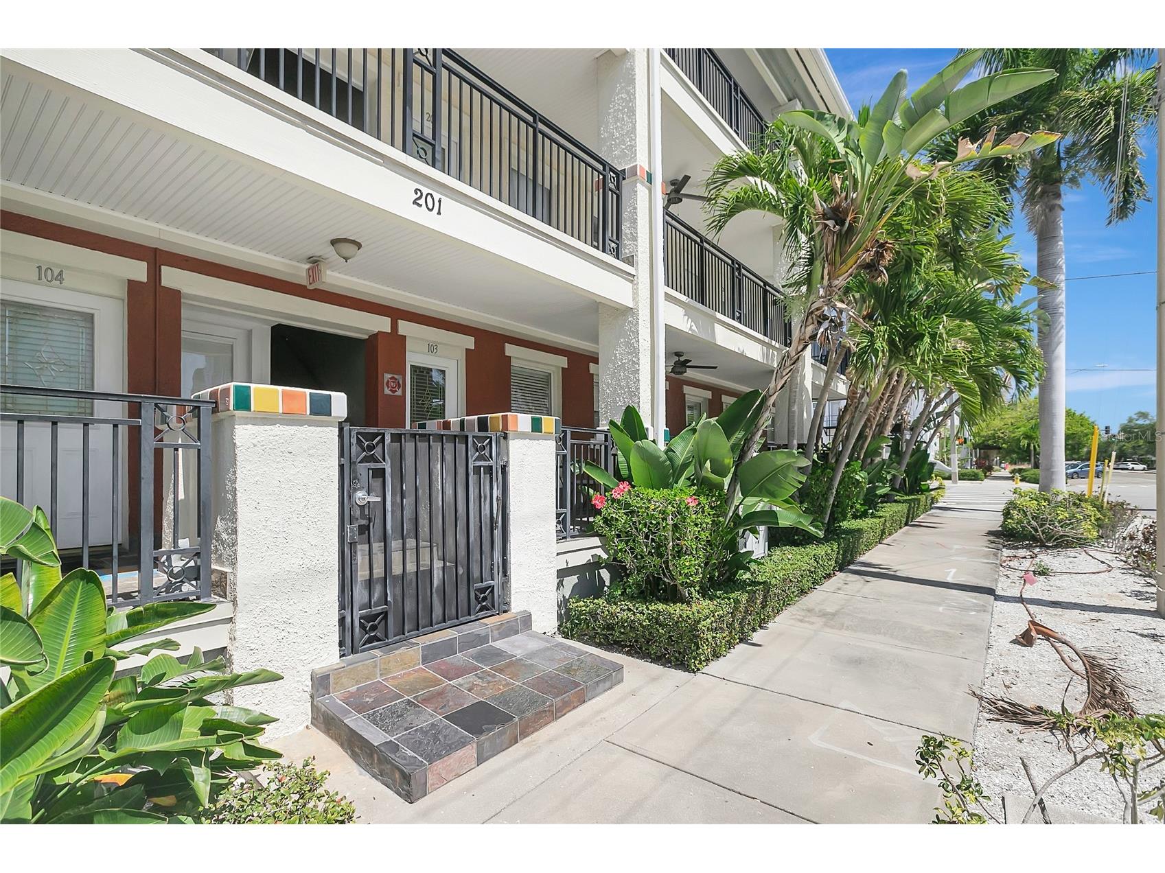 201 6th Street S #102 Saint Petersburg FL 33701 TB8517191 image23