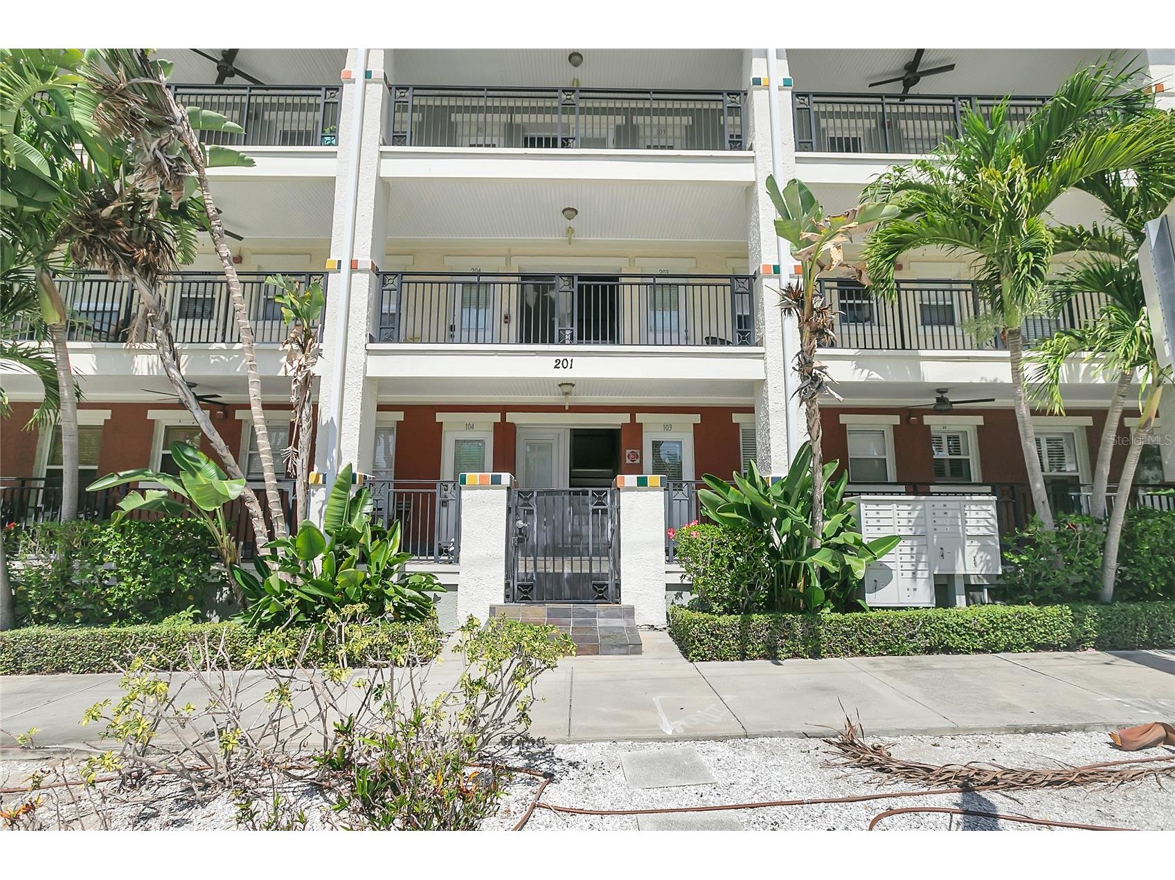 201 6th Street S #102 Saint Petersburg FL 33701 TB8517191 image26