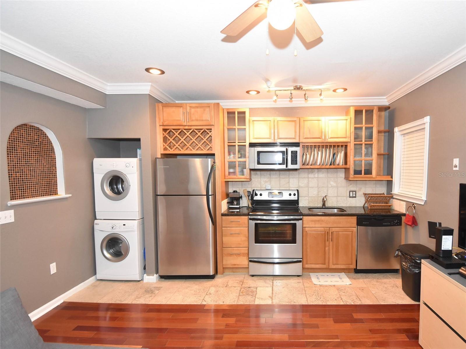 201 6th Street S #203 Saint Petersburg FL 33701 TB8502001 image3