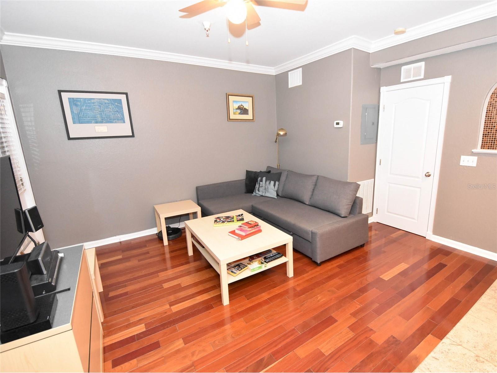 201 6th Street S #203 Saint Petersburg FL 33701 TB8502001 image6