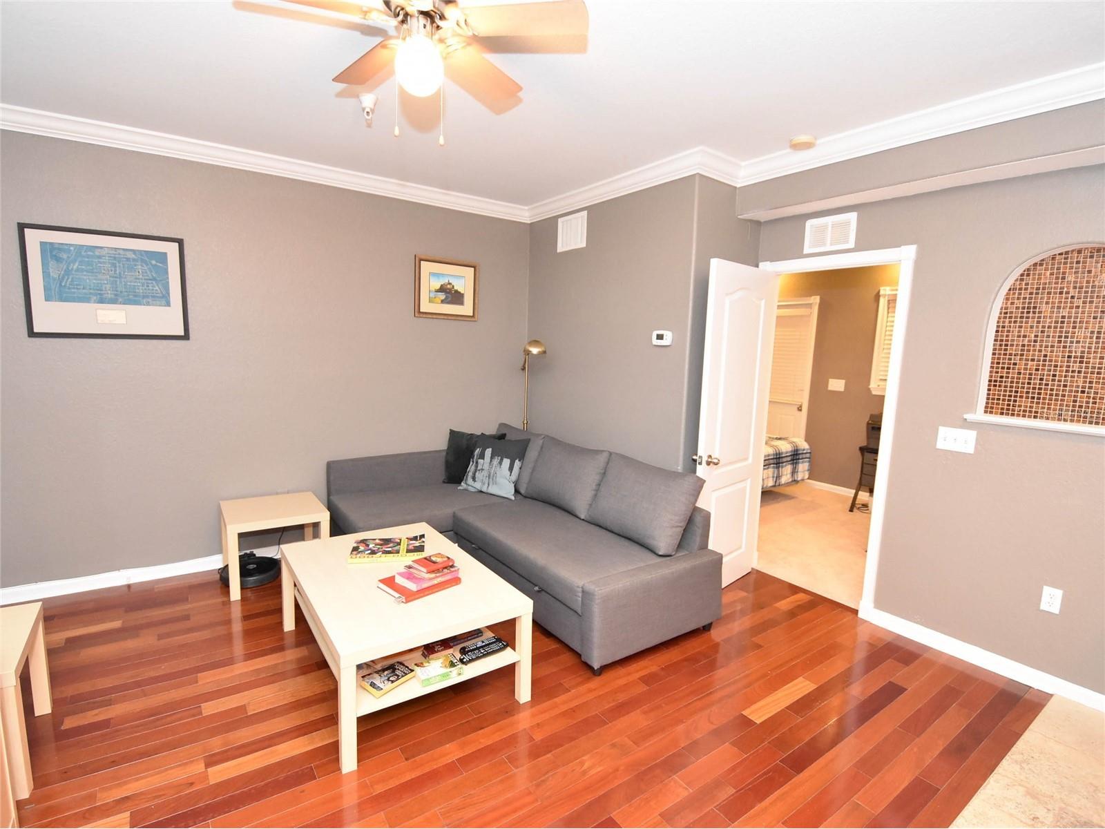 201 6th Street S #203 Saint Petersburg FL 33701 TB8502001 image7