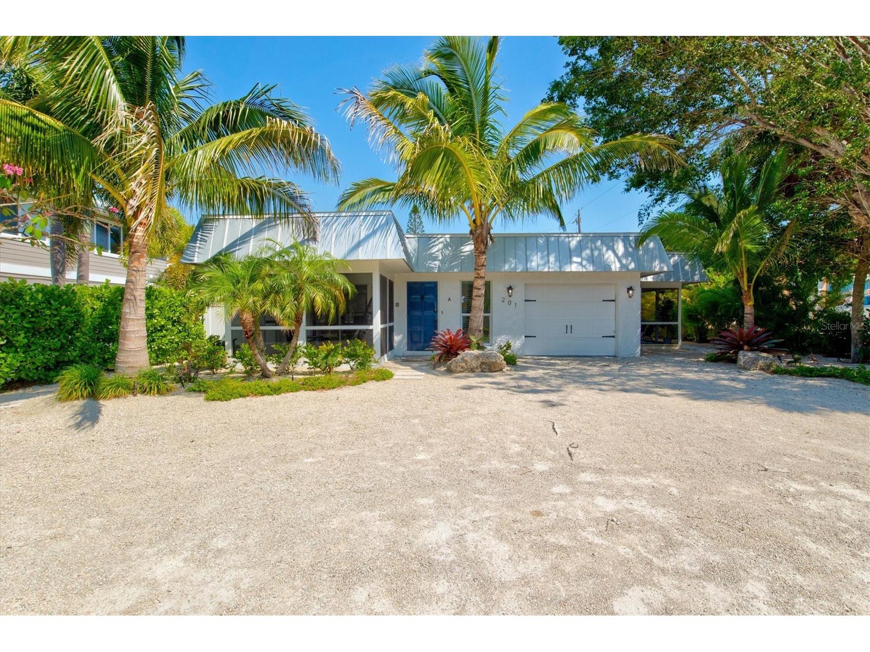 201 72nd Street #A & B Holmes Beach FL 34217 A4671080 image1