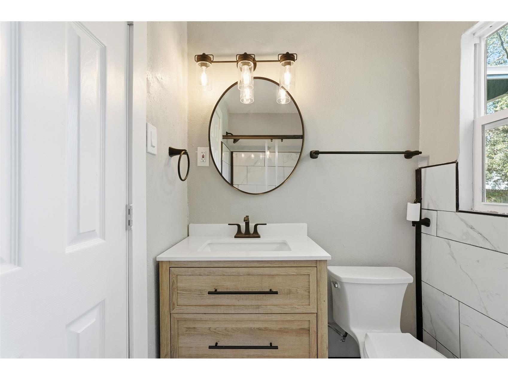 201 83rd Avenue N Saint Petersburg FL 33702 TB8459391 image20