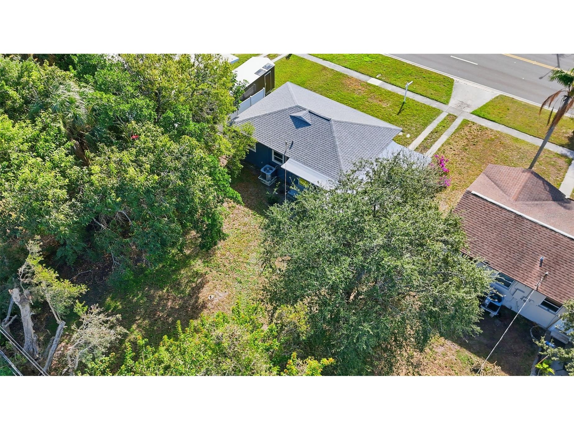 201 83rd Avenue N Saint Petersburg FL 33702 TB8459391 image24
