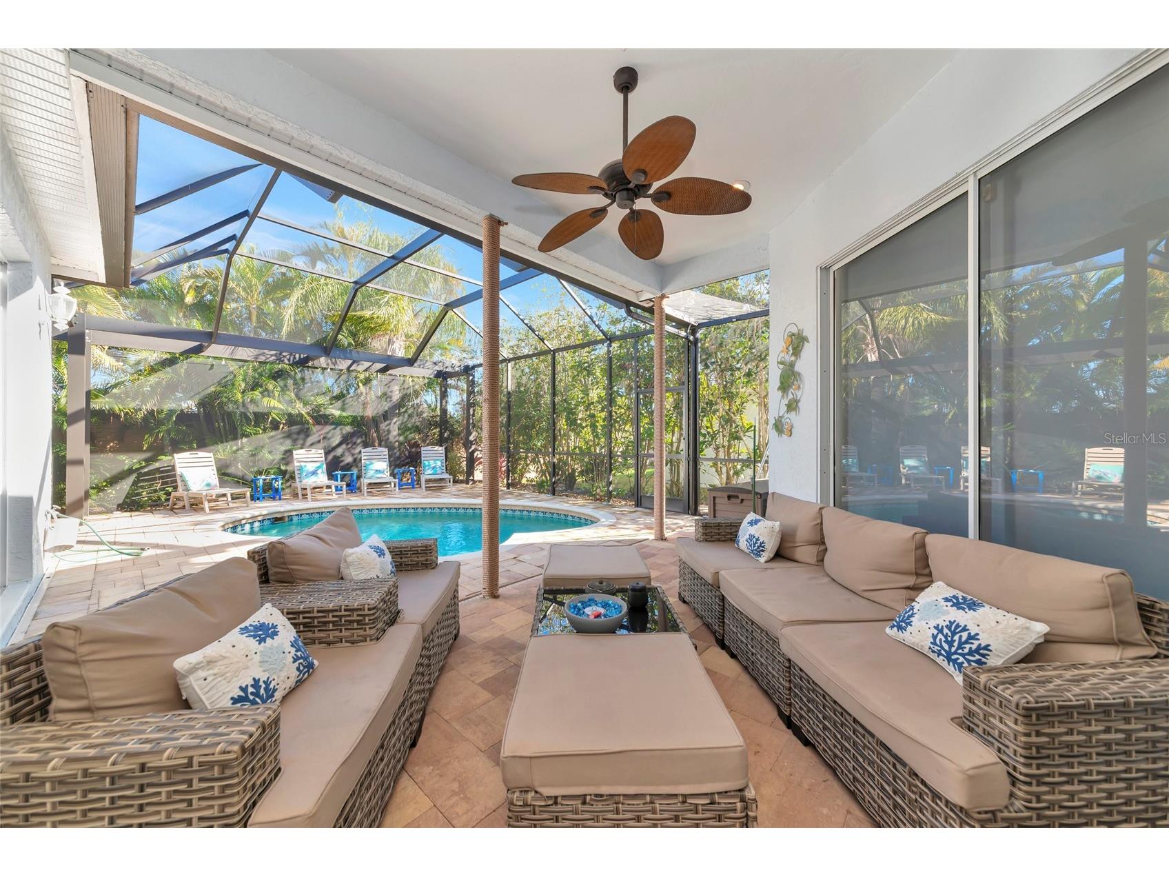 201 Americas Cup Boulevard Bradenton FL 34208 A4677369 image4