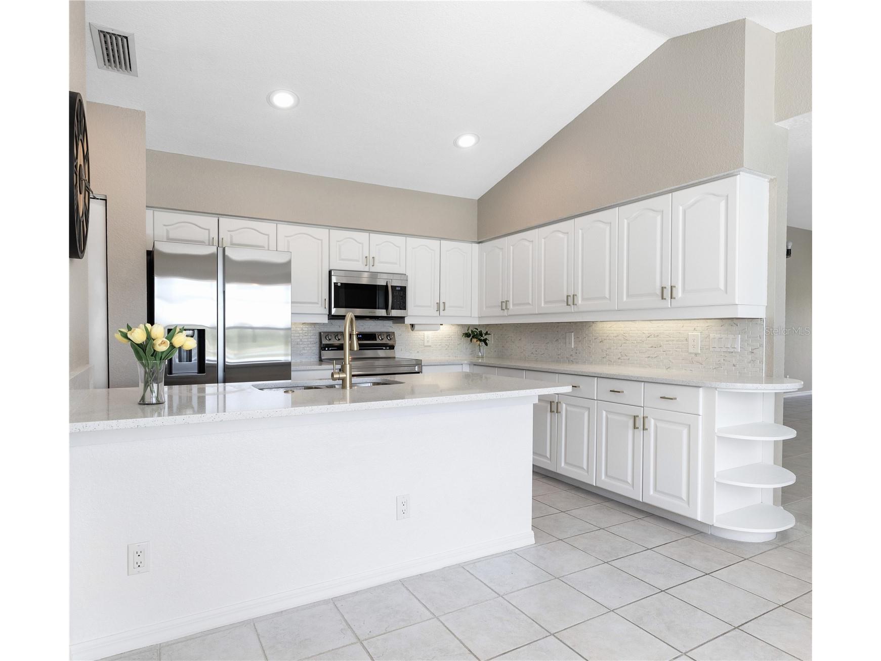 201 Arlington Drive Placida FL 33946 A4693894 image8