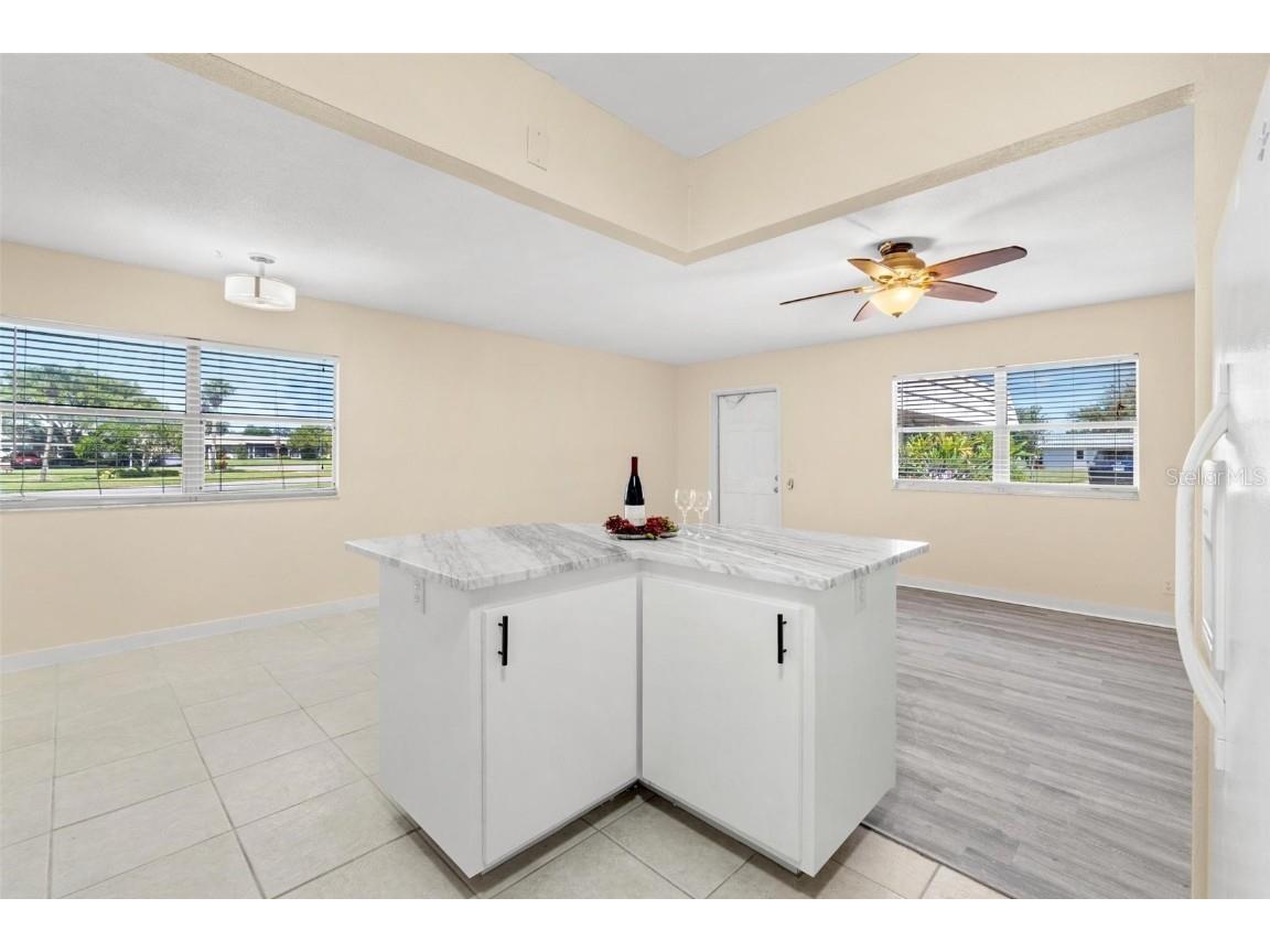 201 Bedford Trail #123 Sun City Center FL 33573 TB8431392 image10