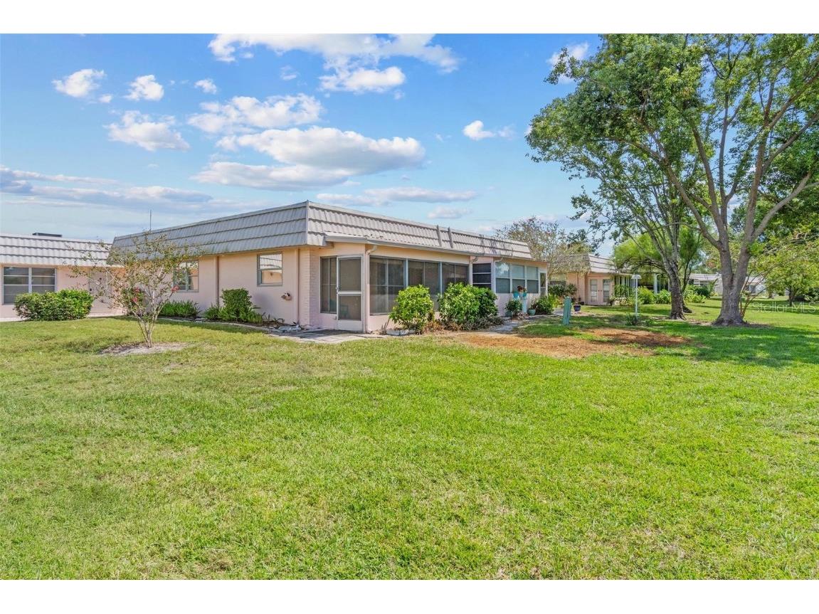 201 Bedford Trail #123 Sun City Center FL 33573 TB8431392 image18