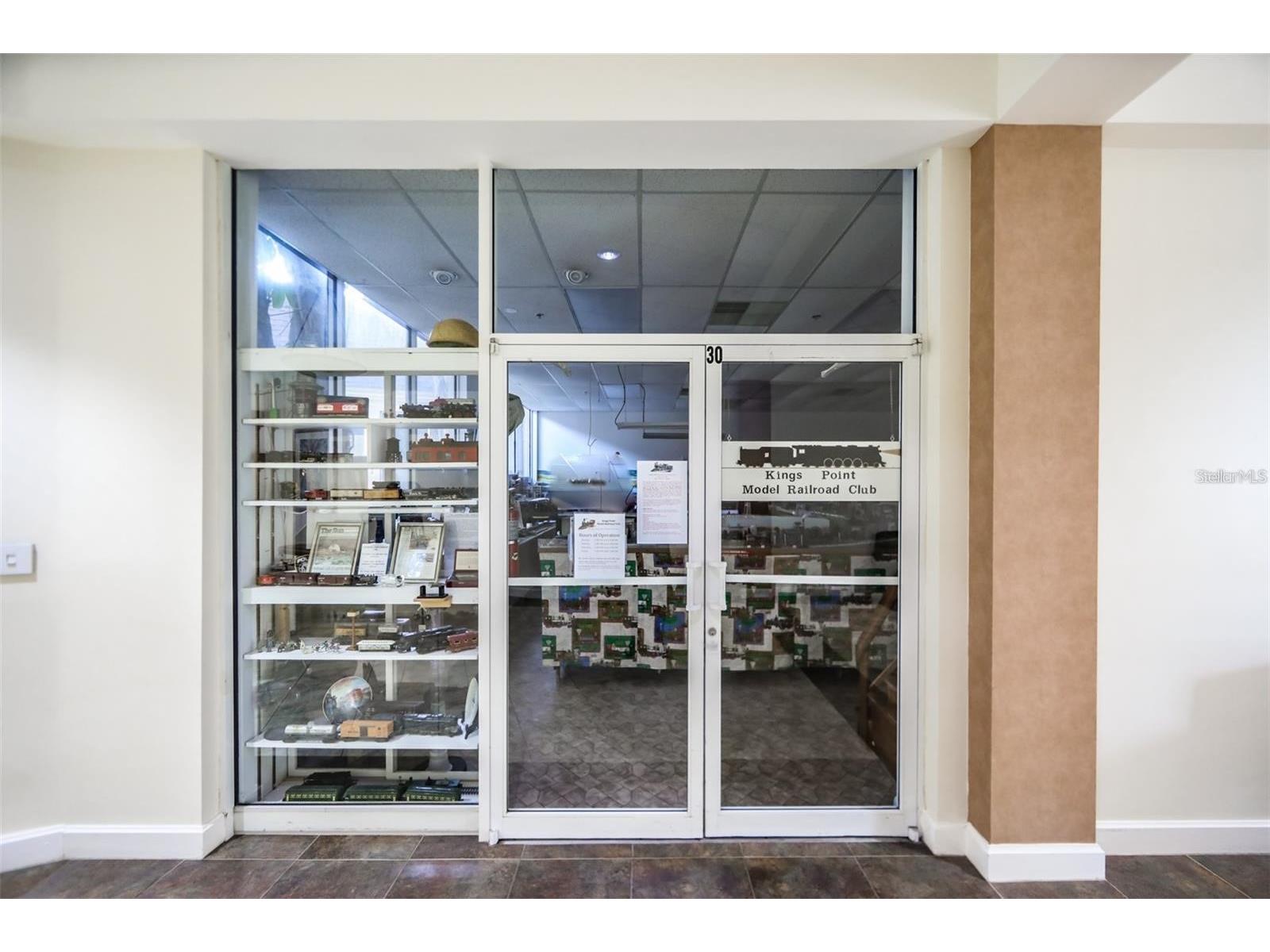 201 Bedford Trail #F128 Sun City Center FL 33573 TB8461295 image27