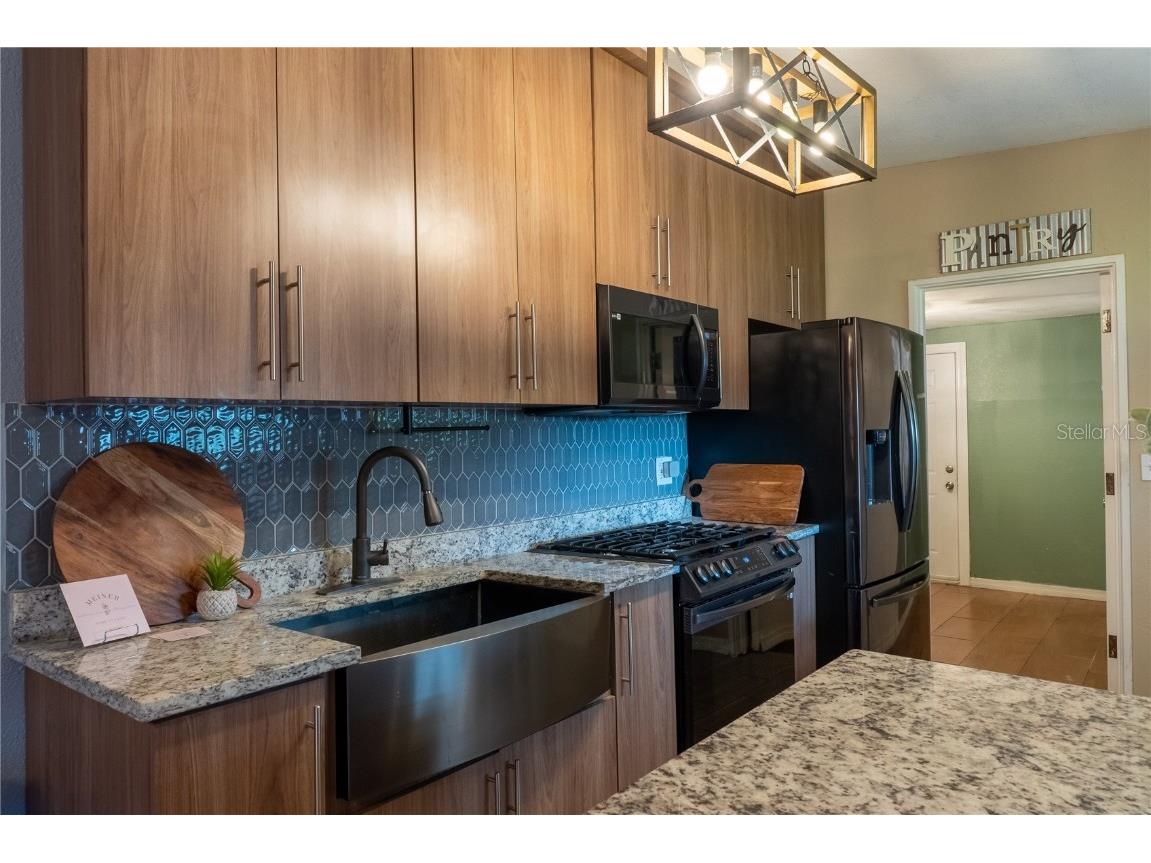 201 Bradshaw Drive Sanford FL 32771 O6209819 image1