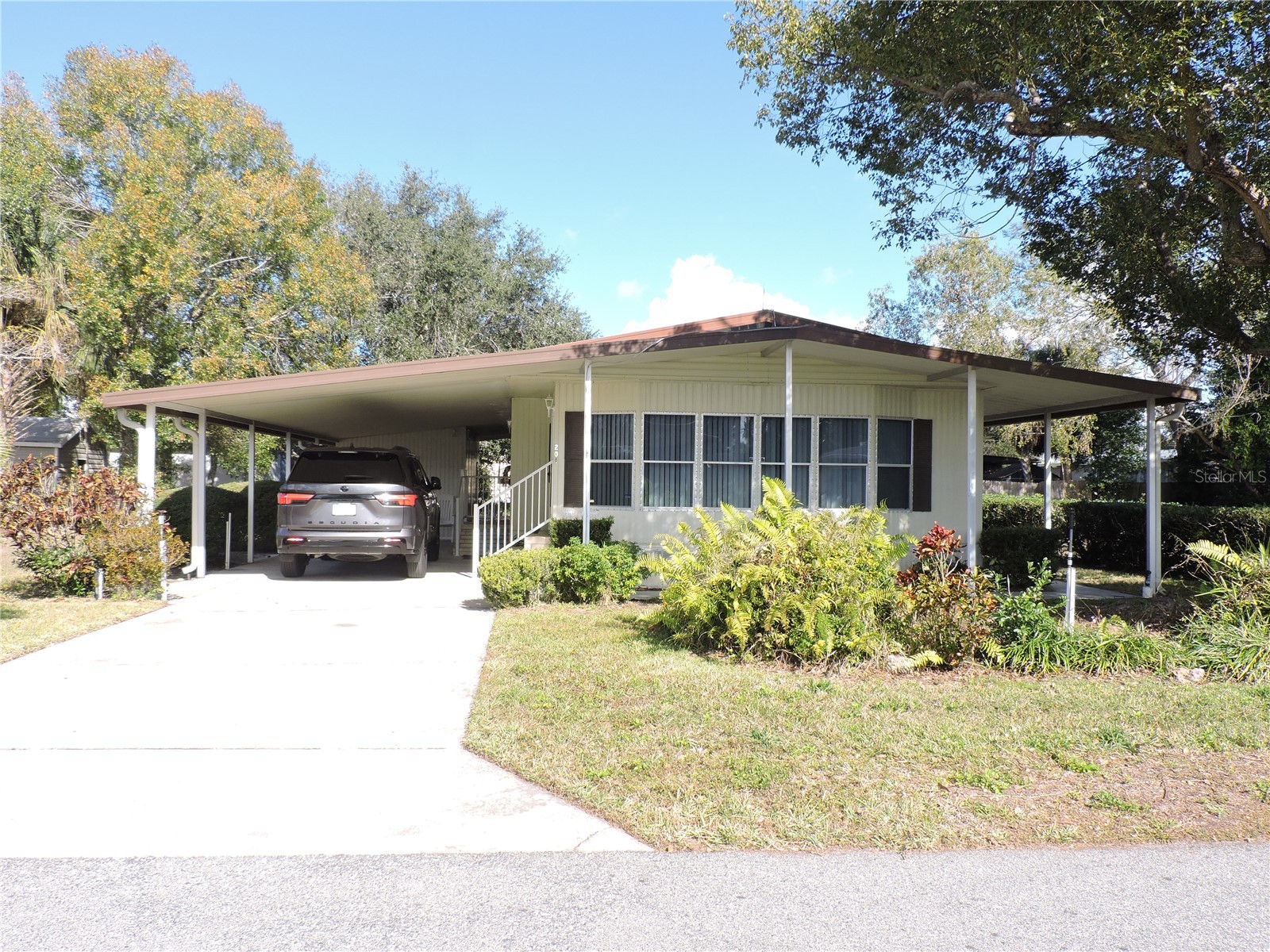 201 Caloosa Lake Circle S Lake Wales FL 33859 K4903205 image1