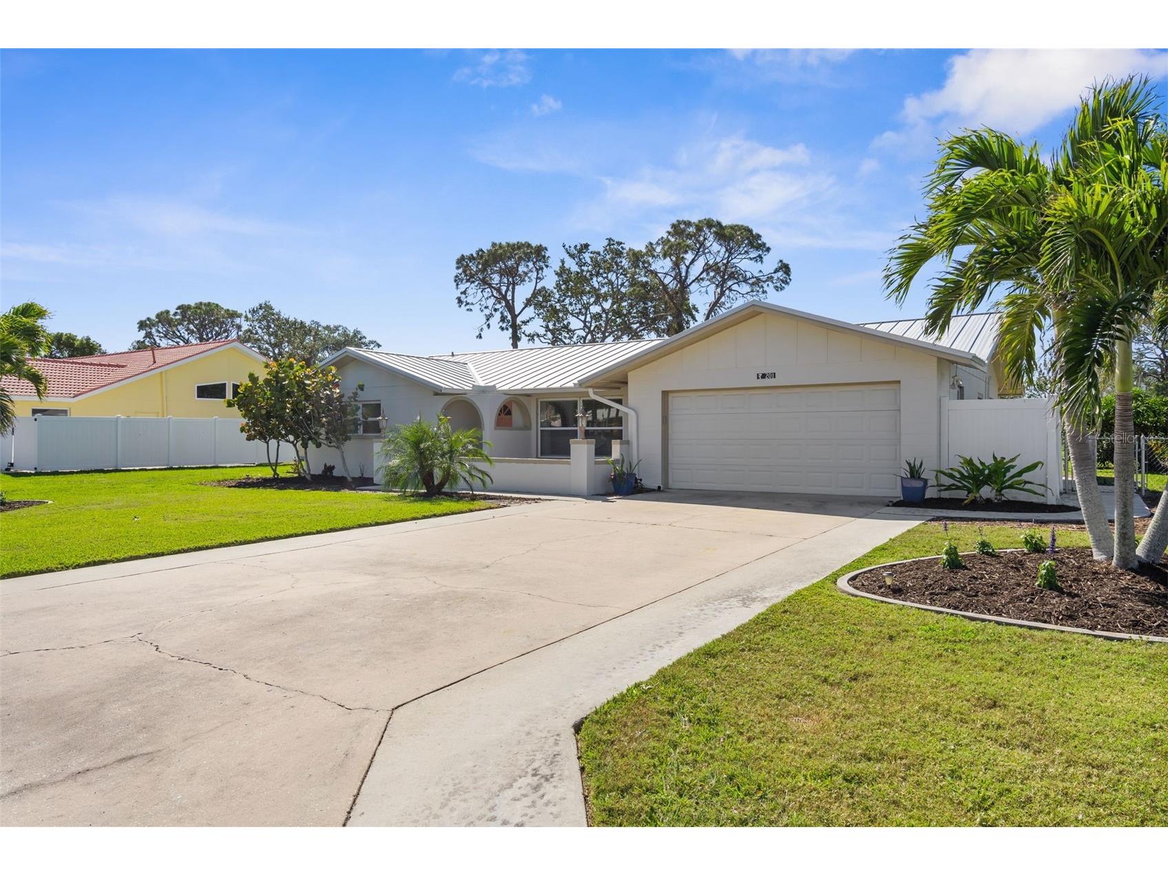 201 Cavallini Drive Nokomis FL 34275 N6142296 image1