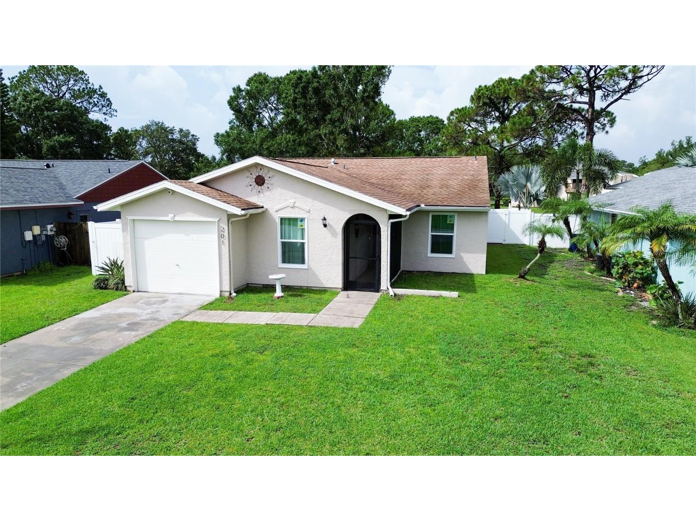 201 Cedar Key Court Oldsmar FL 34677 T3459018 image1