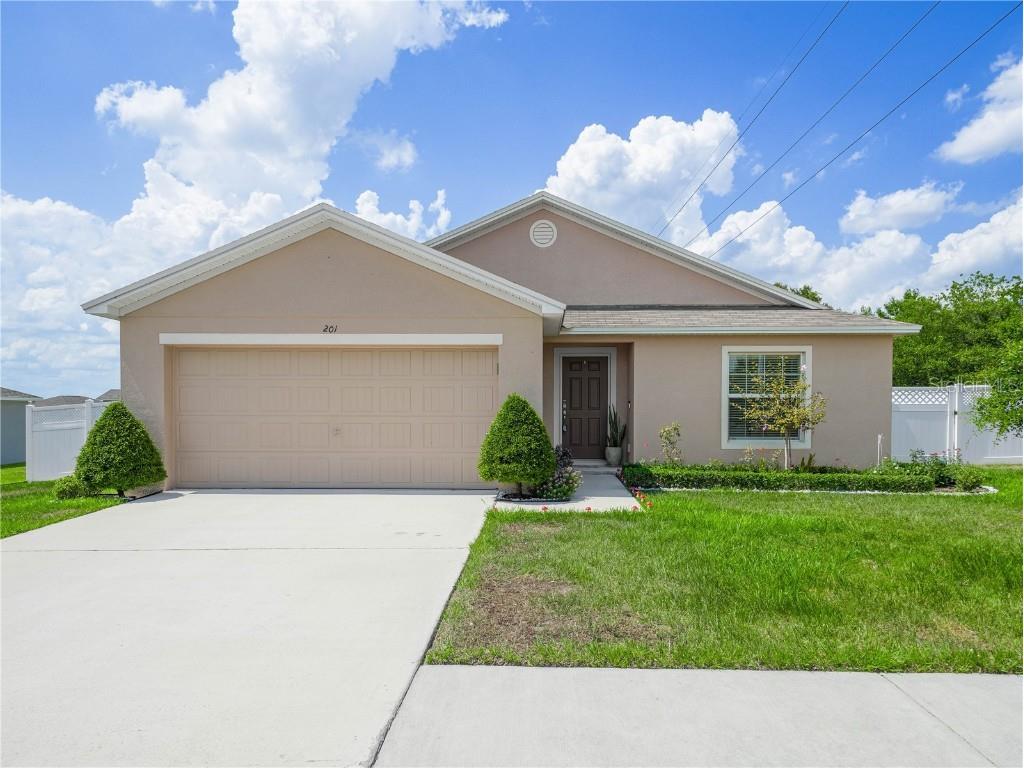 201 Chicago Avenue W Haines City FL 33844 P4930751 image1