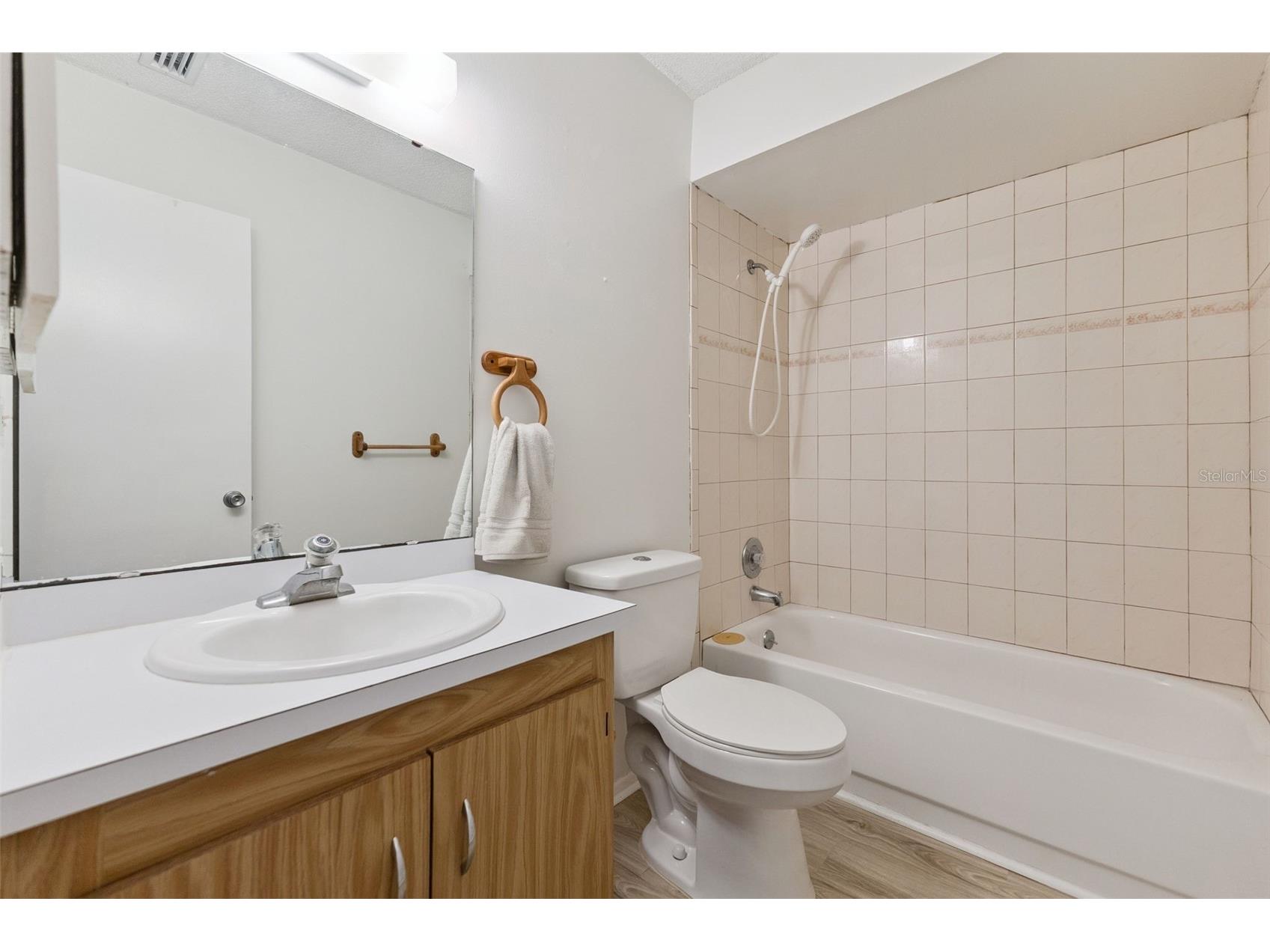 201 Club House Boulevard #201 New Smyrna Beach FL 32168 O6405679 image16