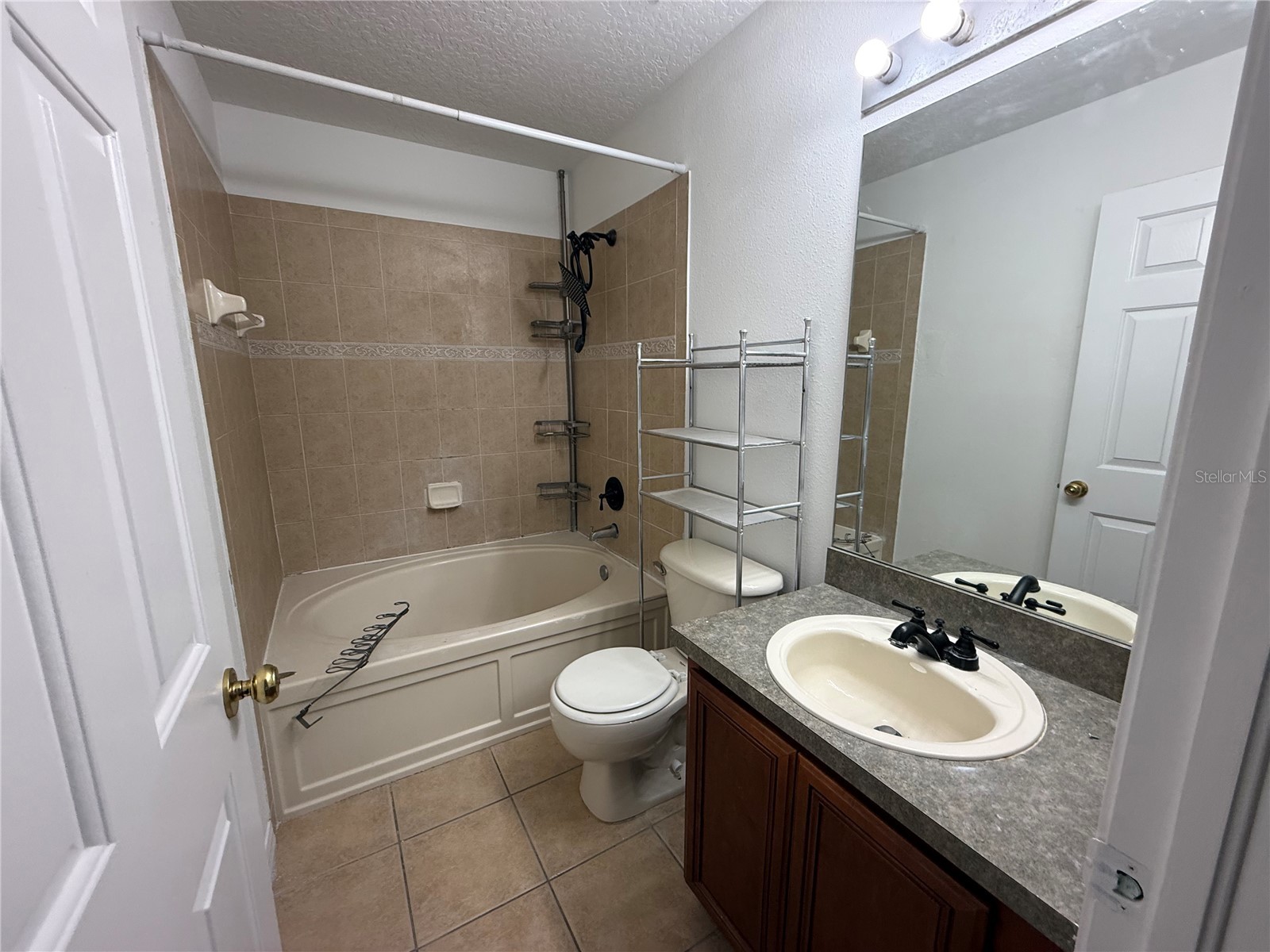 201 Draw Bridge Ln Valrico FL 33594 TB8495663 image11