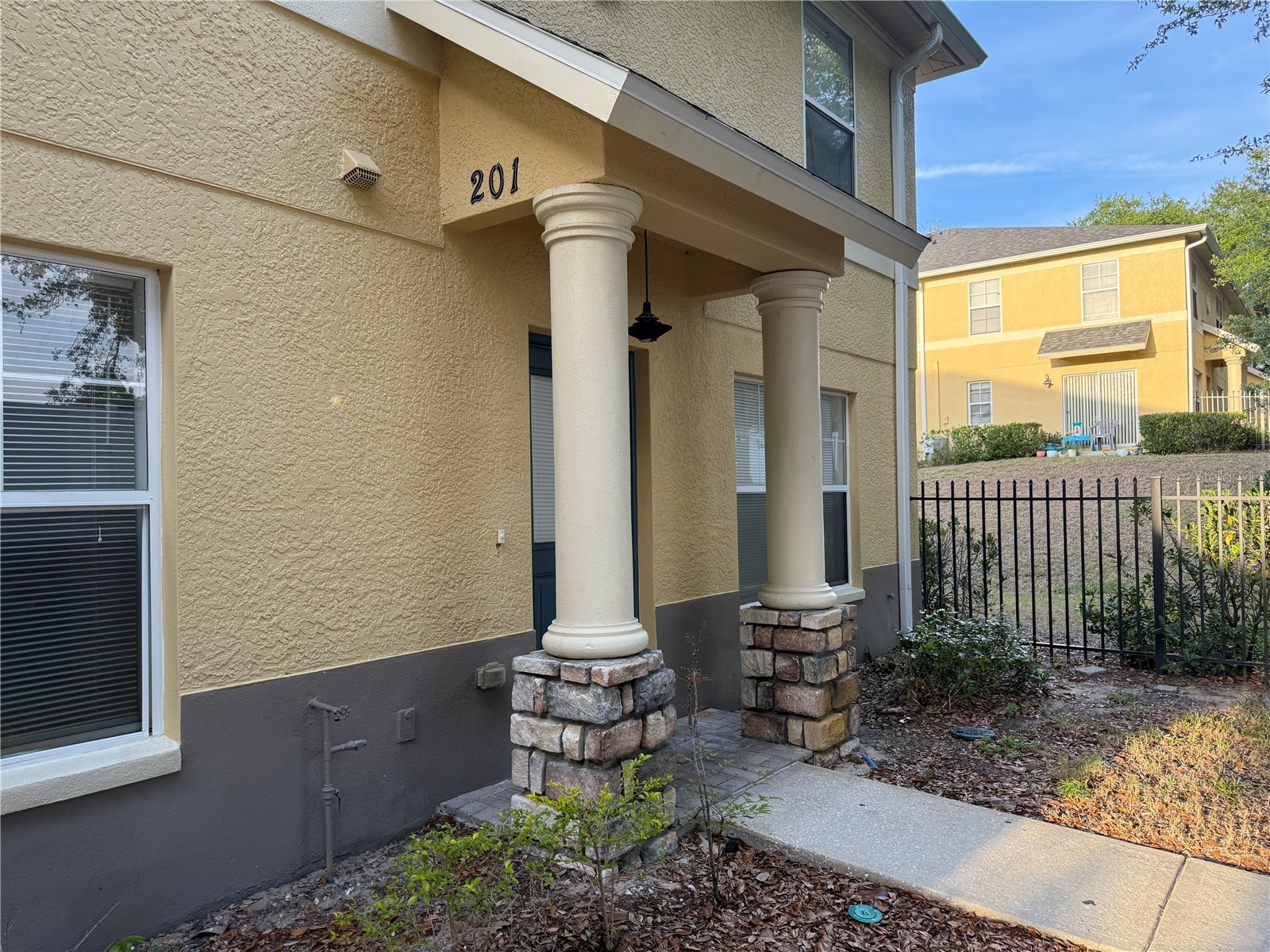 201 Draw Bridge Ln Valrico FL 33594 TB8495663 image2