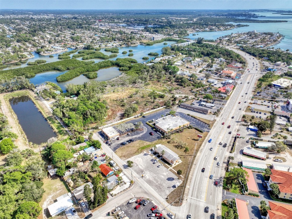 201 E Bay Heights Road Englewood FL 34223 D6123838 image4