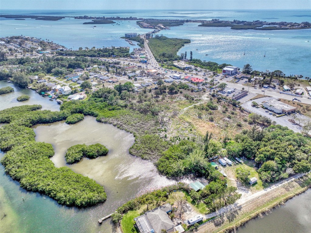 201 E Bay Heights Road Englewood FL 34223 D6123838 image7