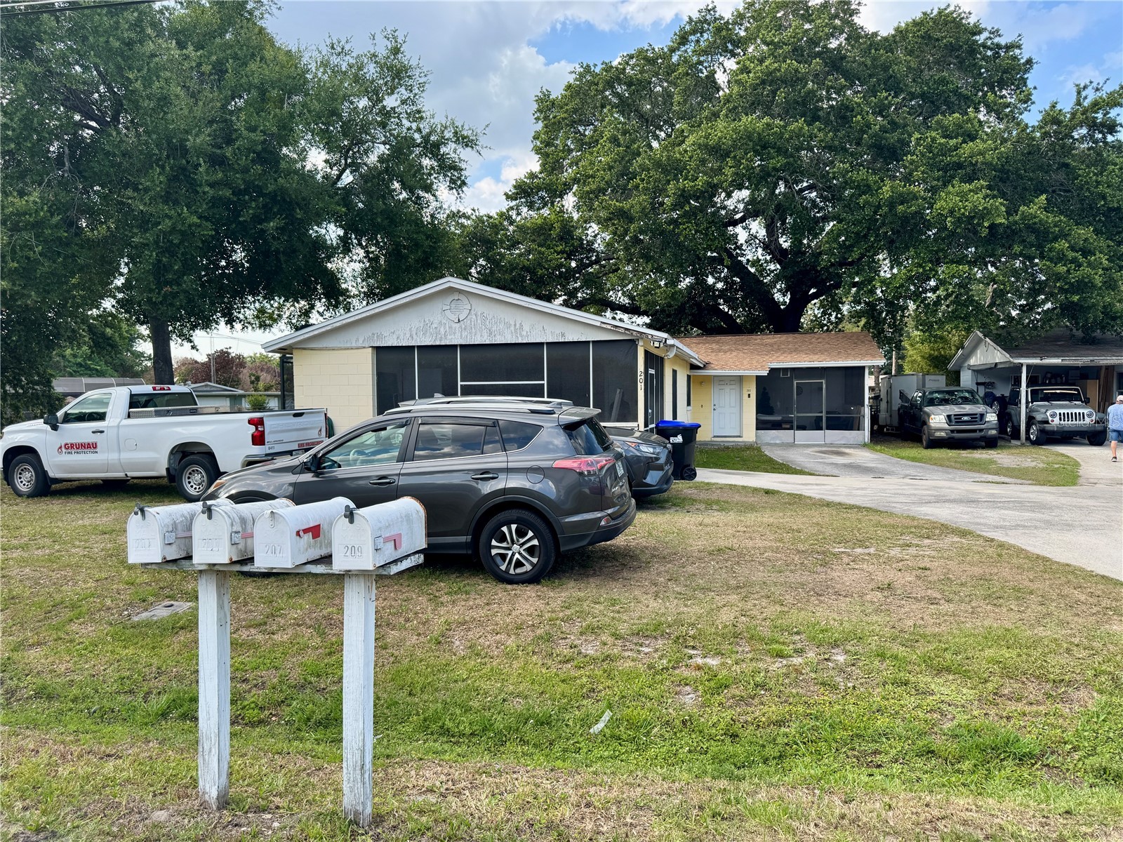 201 E Buchanon Avenue Orlando FL 32809 O6407420 image1
