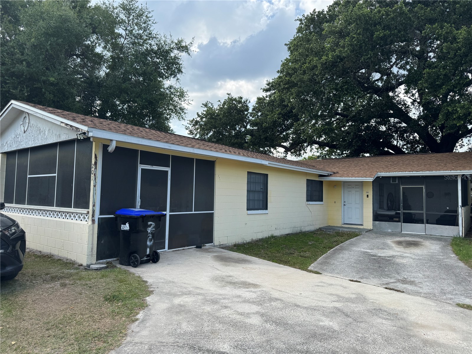 201 E Buchanon Avenue Orlando FL 32809 O6407420 image2