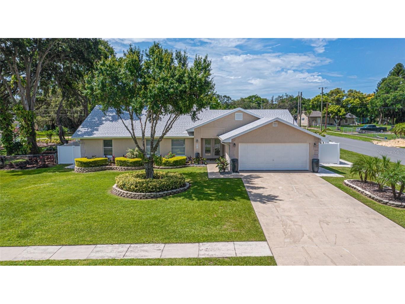 201 E Cypress Street Davenport FL 33837 O6010469 image1