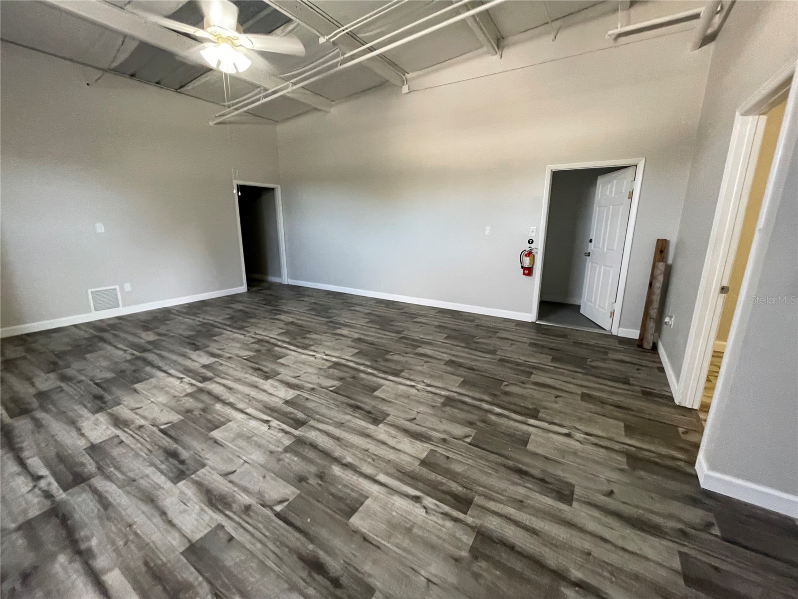 201 E Main Street #101 Leesburg FL 34748 G5110196 image8