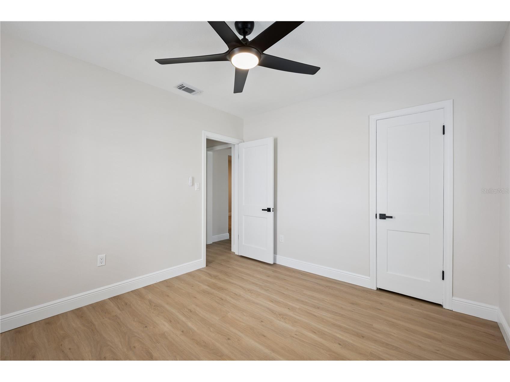 201 E Muriel Street Orlando FL 32806 O6423943 image15