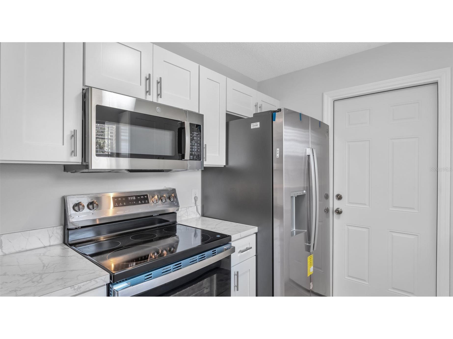 201 E Pine Street Davenport FL 33837 P4938637 image11