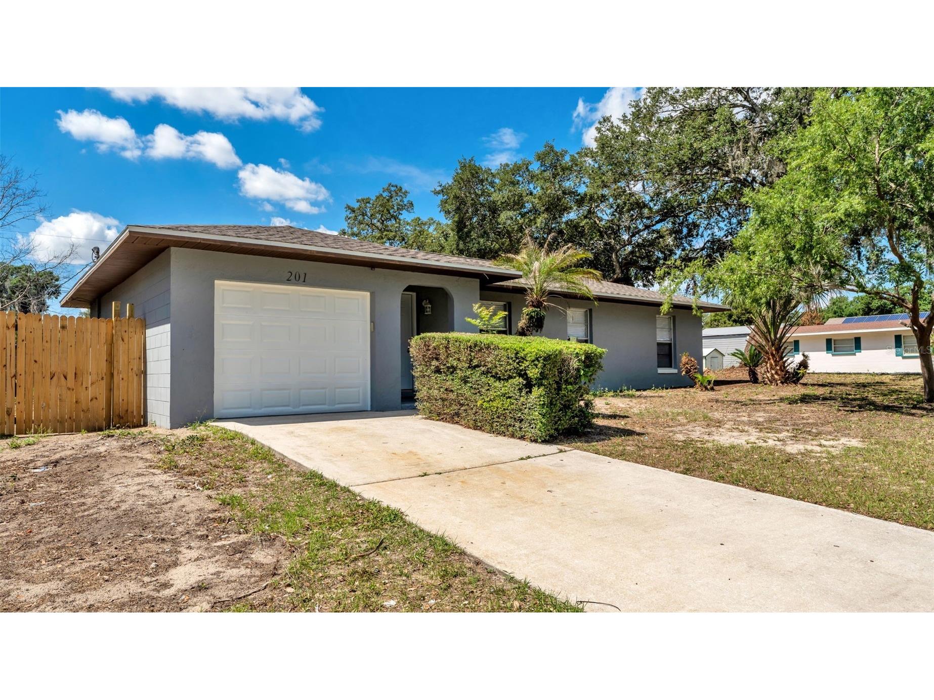 201 E Pine Street Davenport FL 33837 P4938637 image2