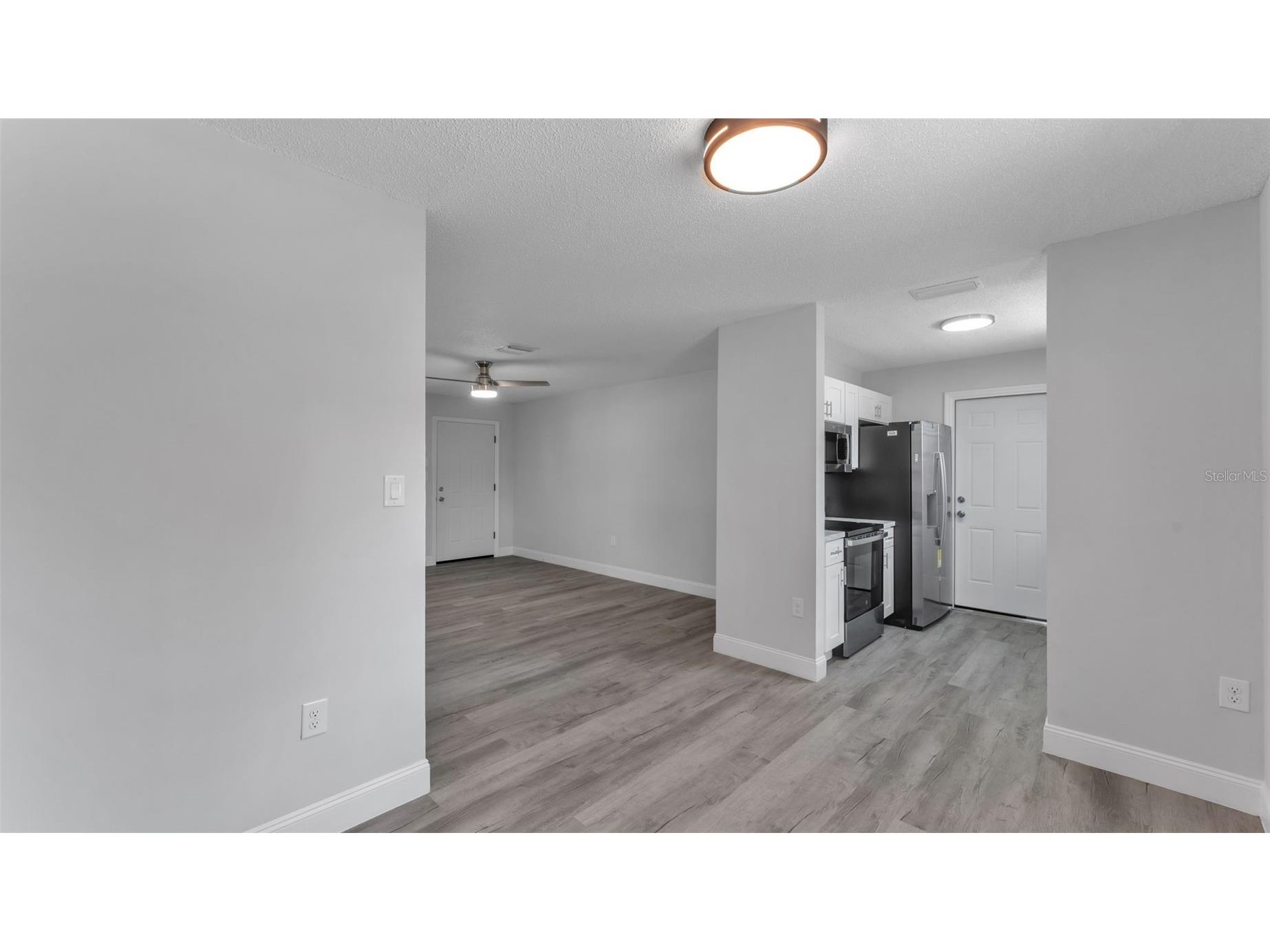 201 E Pine Street Davenport FL 33837 P4938637 image8