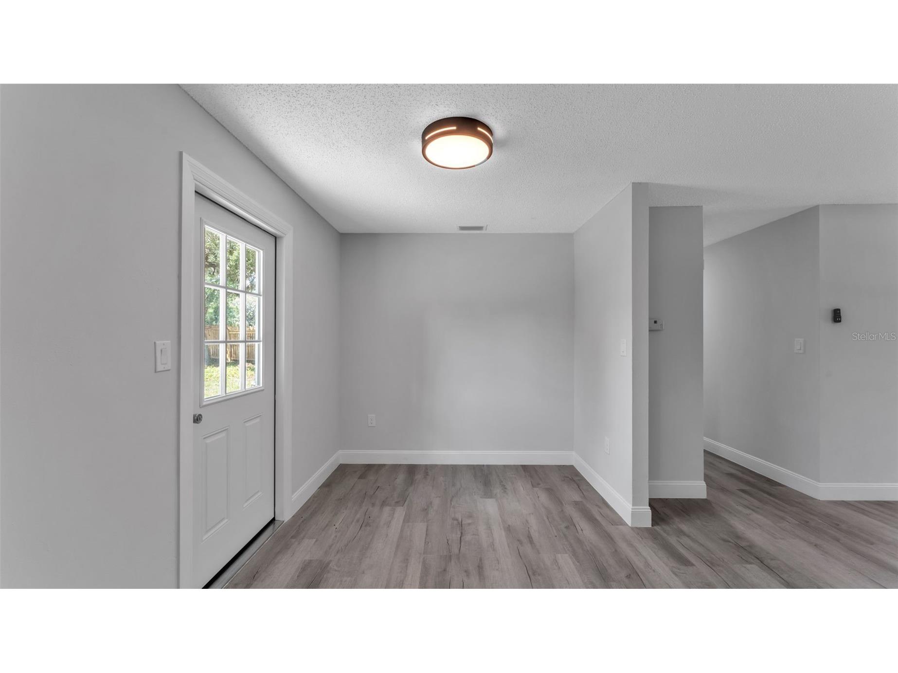 201 E Pine Street Davenport FL 33837 P4938637 image9