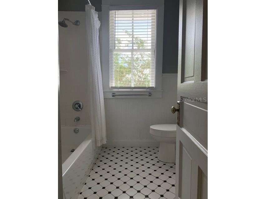 201 E Voorhis Avenue Deland FL 32724 O6422387 image23