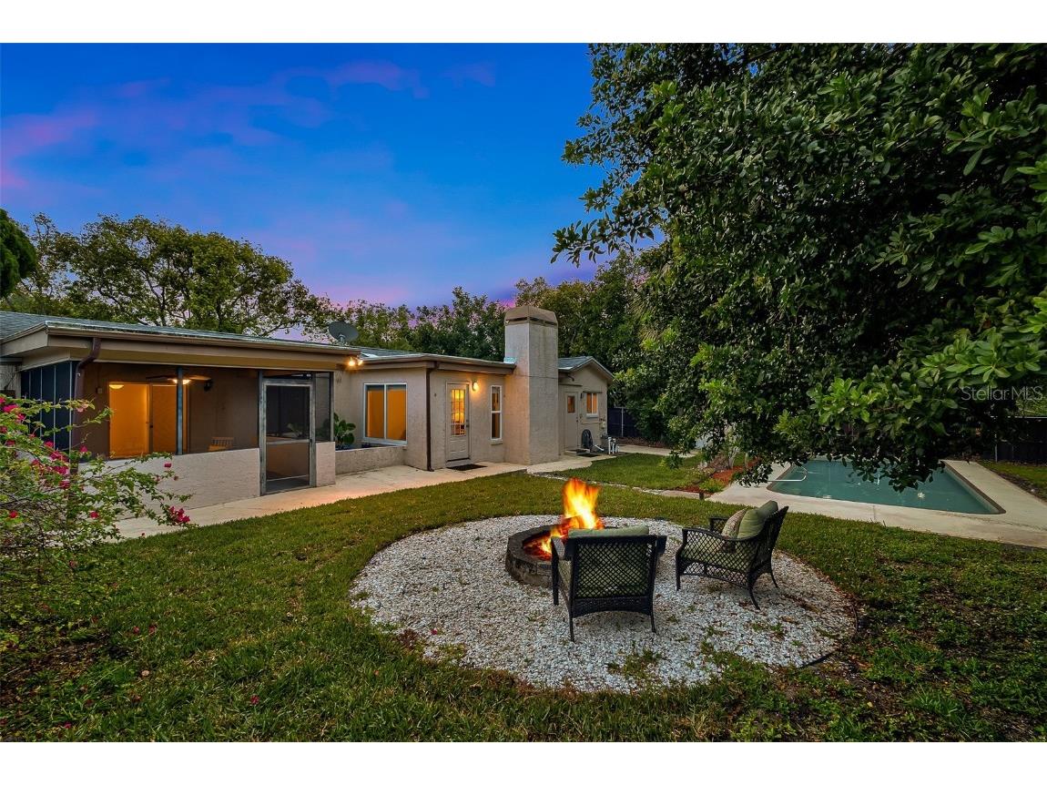 201 Earl Street Tarpon Springs FL 34689 U8195275 image1